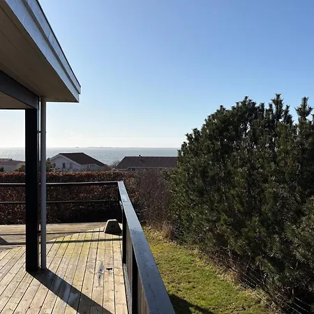 Prázdninový dům In V With House Sea View
