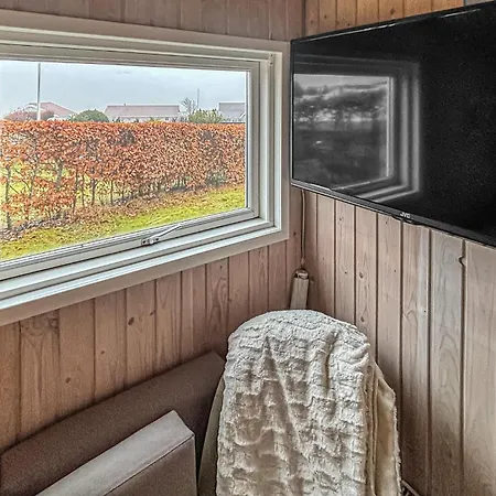 In V With House Sea View *