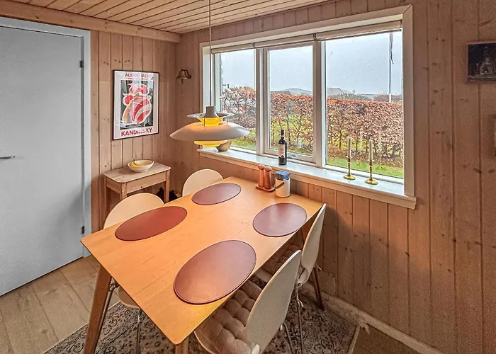 In V With House Sea View Hébergement de vacances