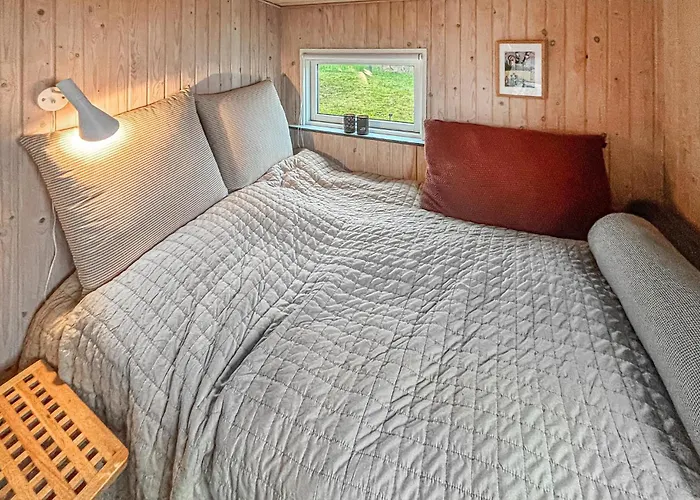 Hébergement de vacances In V With House Sea View *